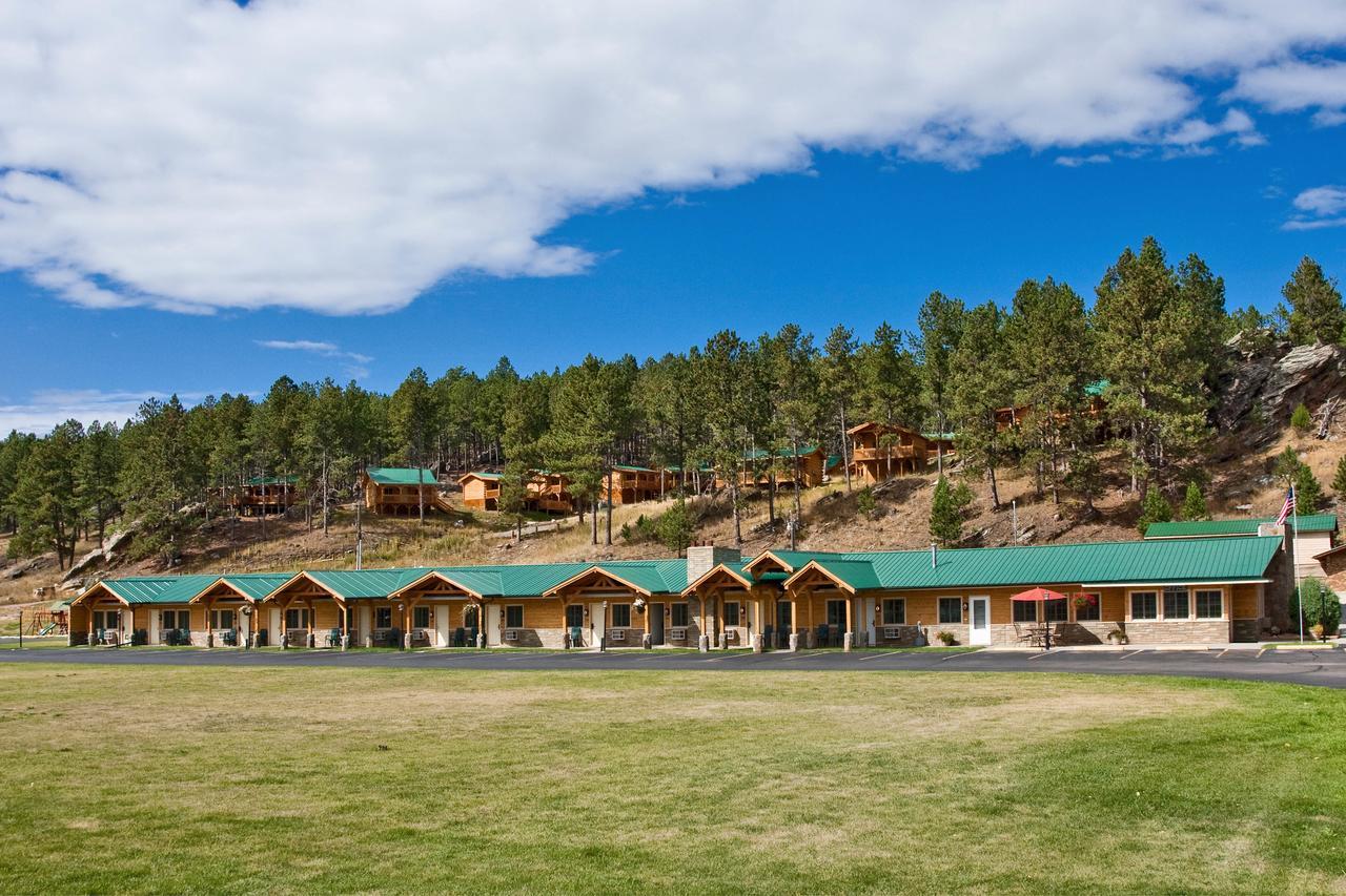 Rock Crest Lodge & Cabins Custer Εξωτερικό φωτογραφία