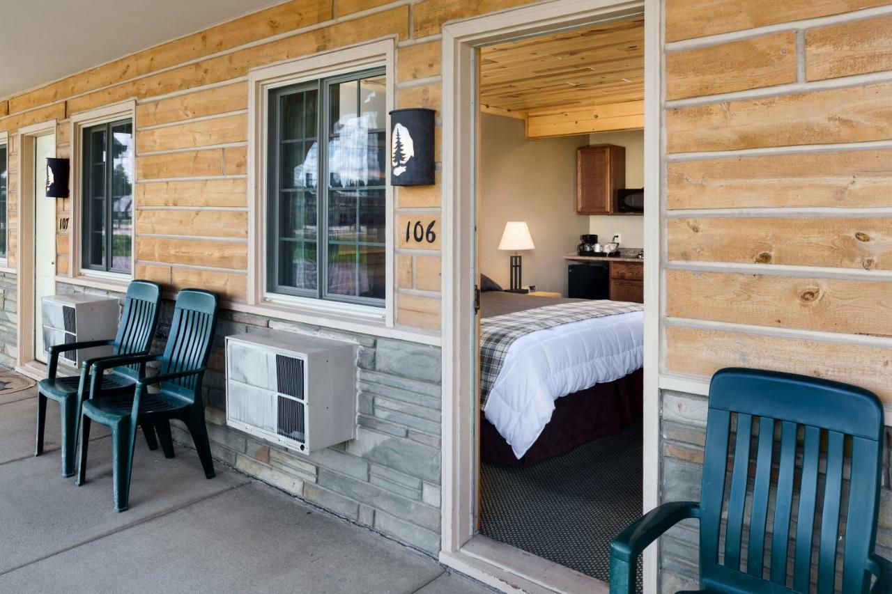 Rock Crest Lodge & Cabins Custer Εξωτερικό φωτογραφία